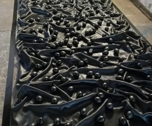 Dare To Walk Over Me (4)